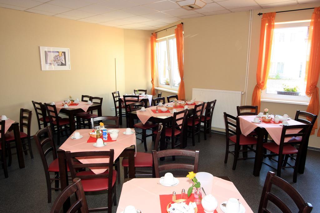 Ilmenauer Hof Hotel Екстериор снимка