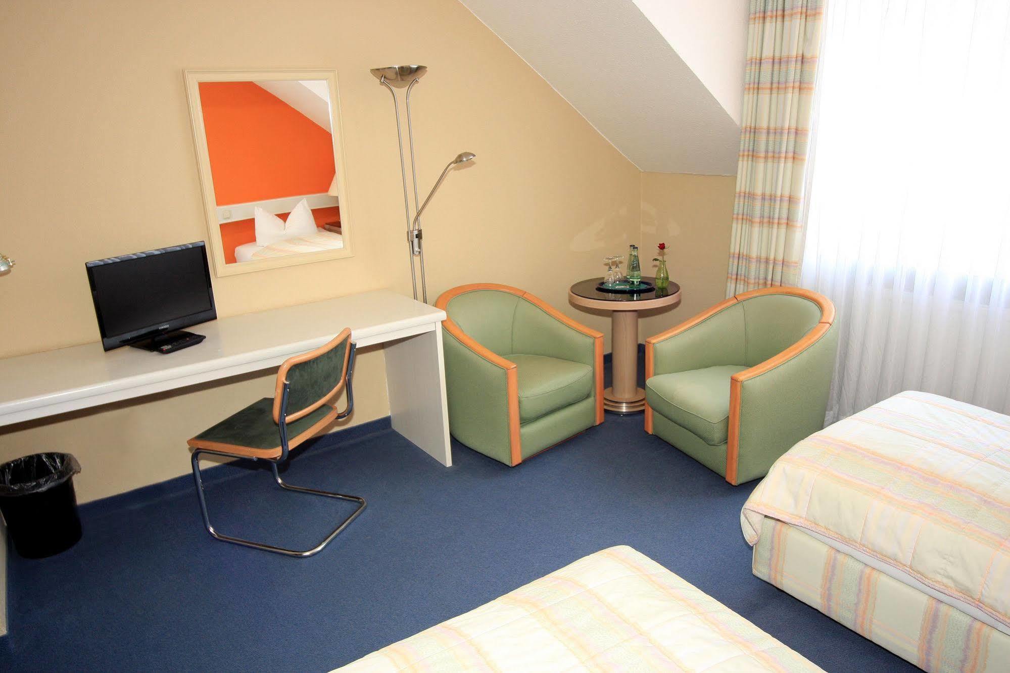 Ilmenauer Hof Hotel Екстериор снимка