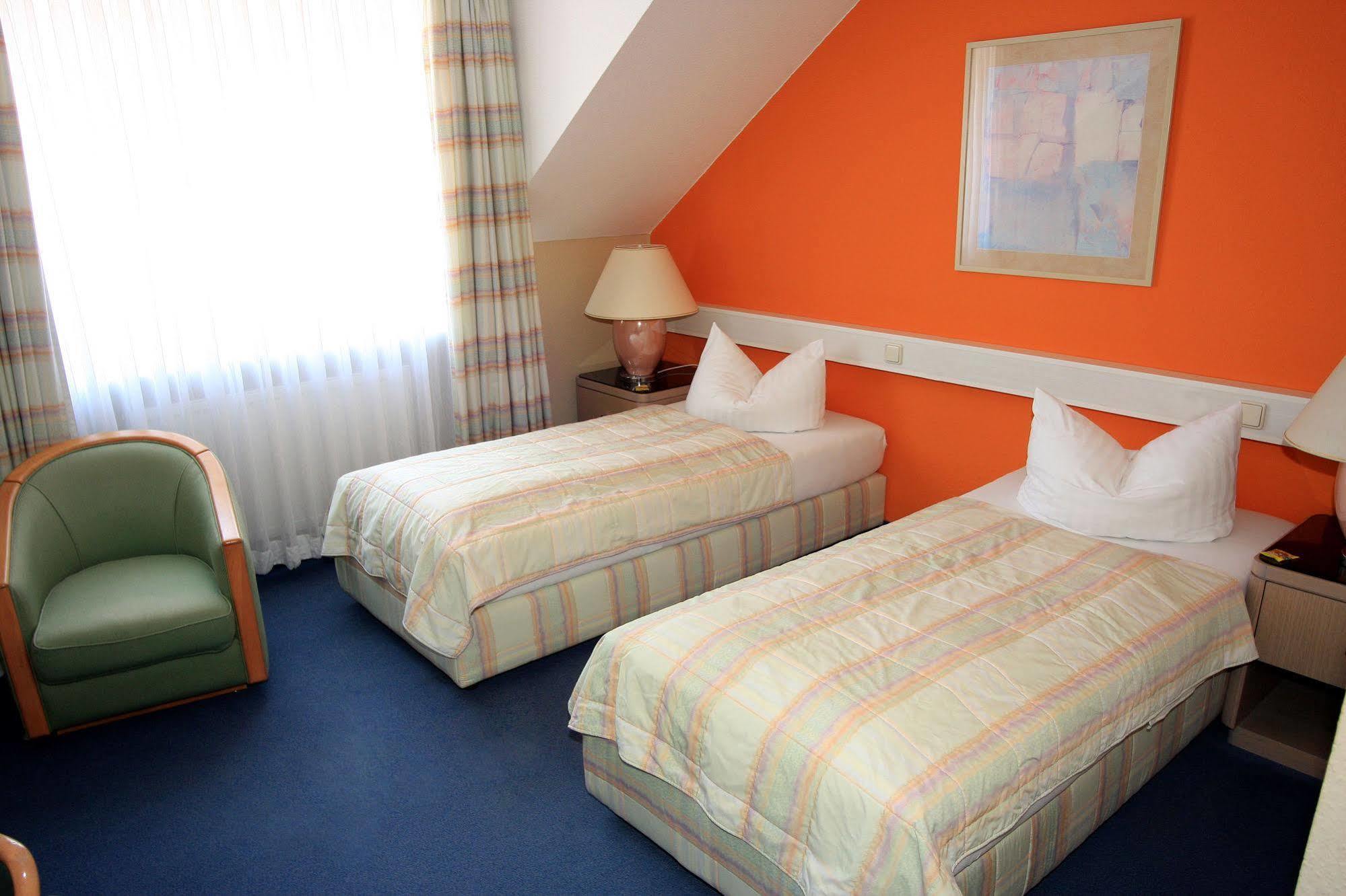 Ilmenauer Hof Hotel Екстериор снимка