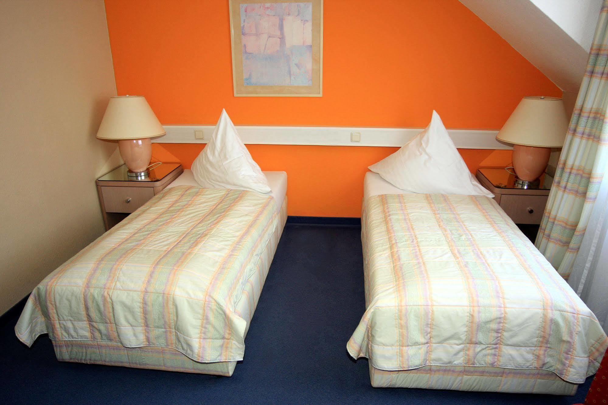 Ilmenauer Hof Hotel Екстериор снимка